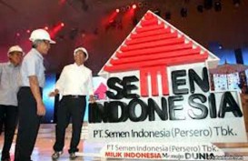 Semen Indonesia Beri Hadiah Umrah untuk Supir Ekspeditur